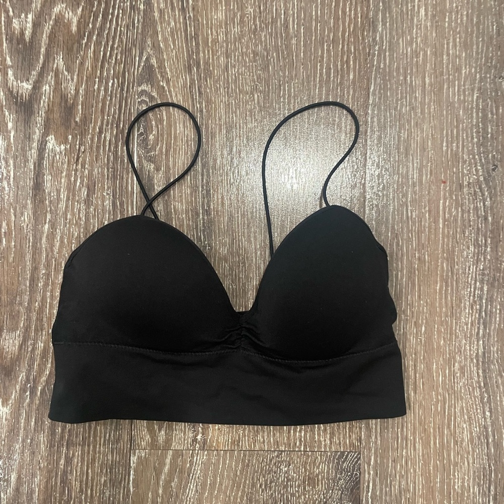 Small cute spaghetti strap crop top